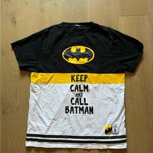 Batman tee shirt keep clam and call Batman